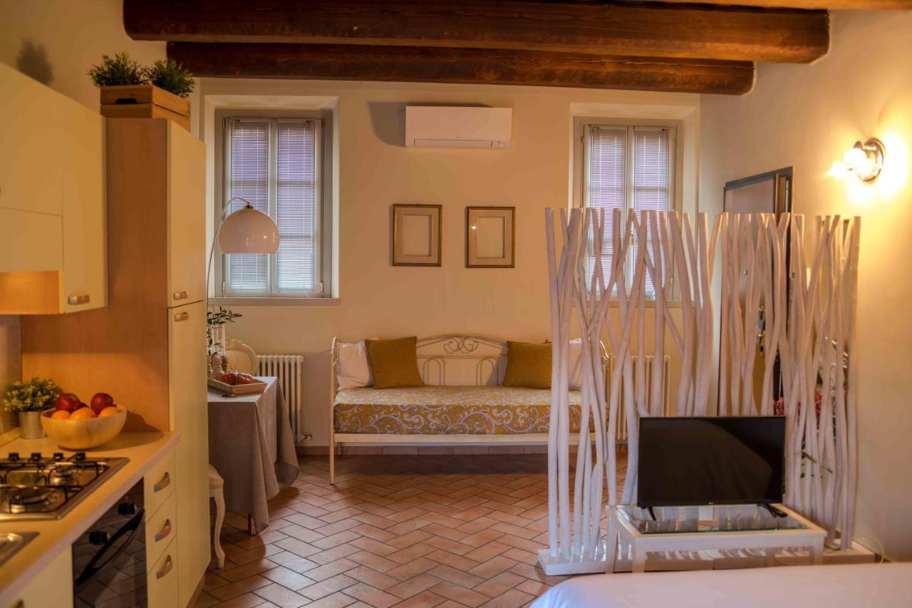 לוגו La Maison B&B מראה חיצוני תמונה