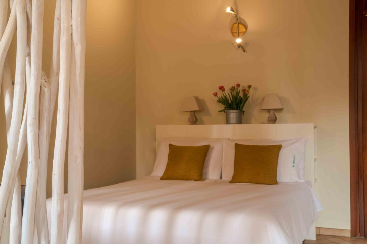 לוגו La Maison B&B מראה חיצוני תמונה